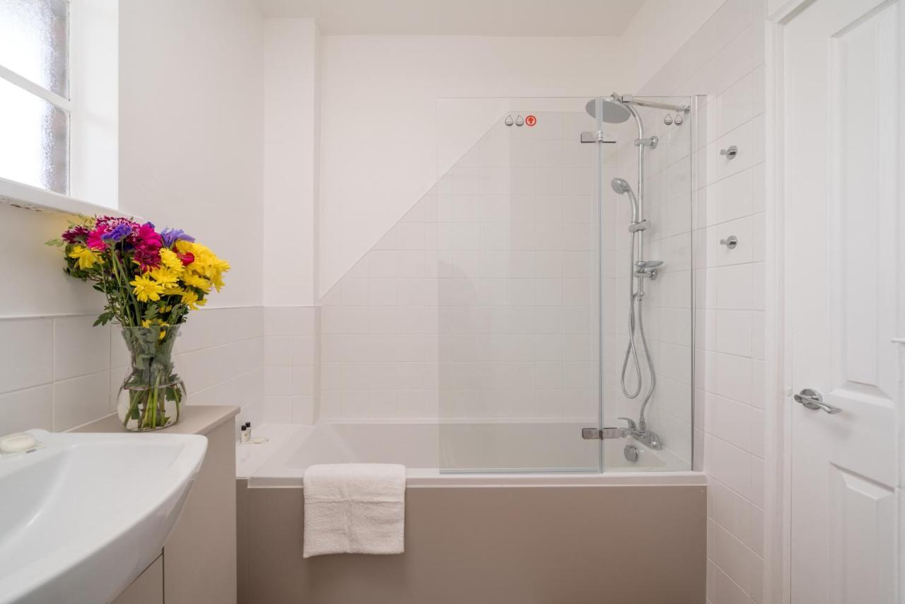 Bright West Hampstead Retreat Apartment London Exterior photo